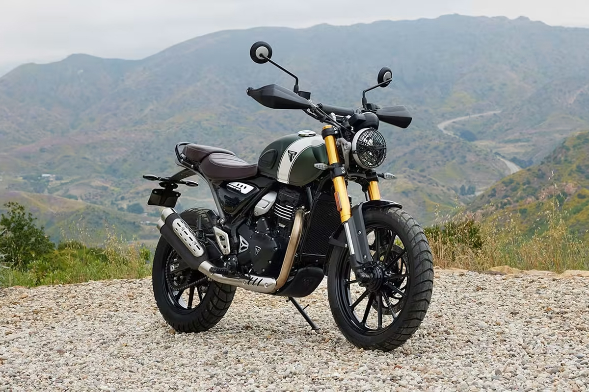 Triumph Scrambler 400 X 01